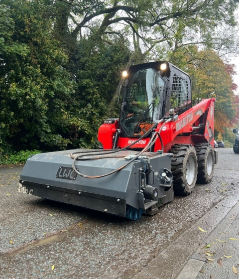 Farmers Weekly - Skid Steer Sweeper