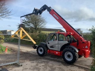 Lifting Jibs (Carriage Mounted) 6