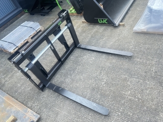 Telehandler Floating Pallet Forks 5