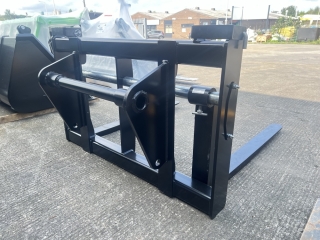 Telehandler Floating Pallet Forks 3