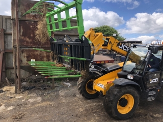 Muck Grabs (Telehandler) 4
