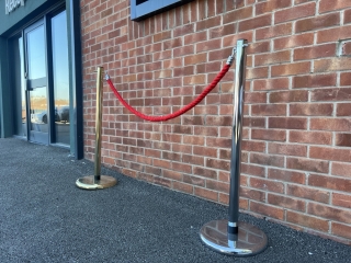 Rope & Hook Barriers 3