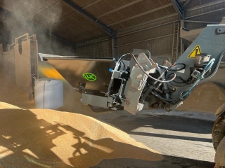 Bag Filling Buckets 5