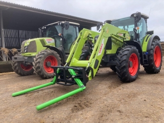 Bale Lifters (Tines In Rollers)