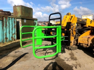 Bale Stackers (Soft Hands) 4