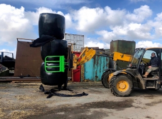 Bale Stackers (Soft Hands) 9