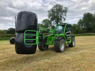 Bale Stackers (Soft Hands)