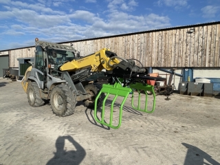 Bale Stackers (Soft Hands) 13