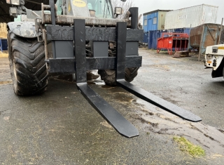 Tractor / Telehandler Pallet Forks (ITA) 6