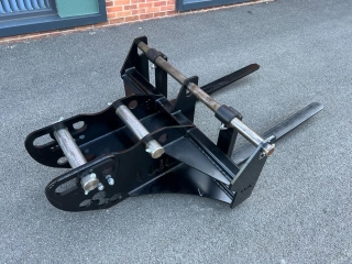 Excavator Pallet Forks 11