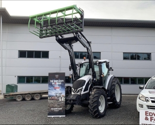 Muck Grabs (Tractor Loader) 5