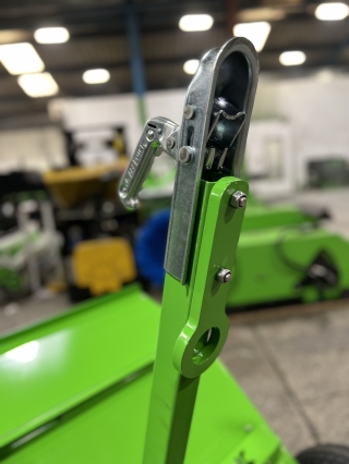 Towable Drop Gritters 5