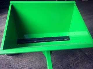 Towable Drop Gritters 9