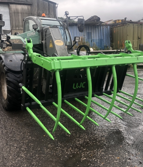 Muck Grabs (Telehandler)