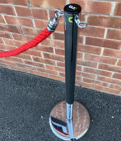 Rope & Hook Barriers