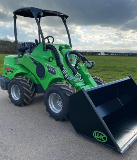 5 Series Avant Buckets