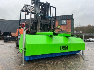 Pallet Fork Mounted 0